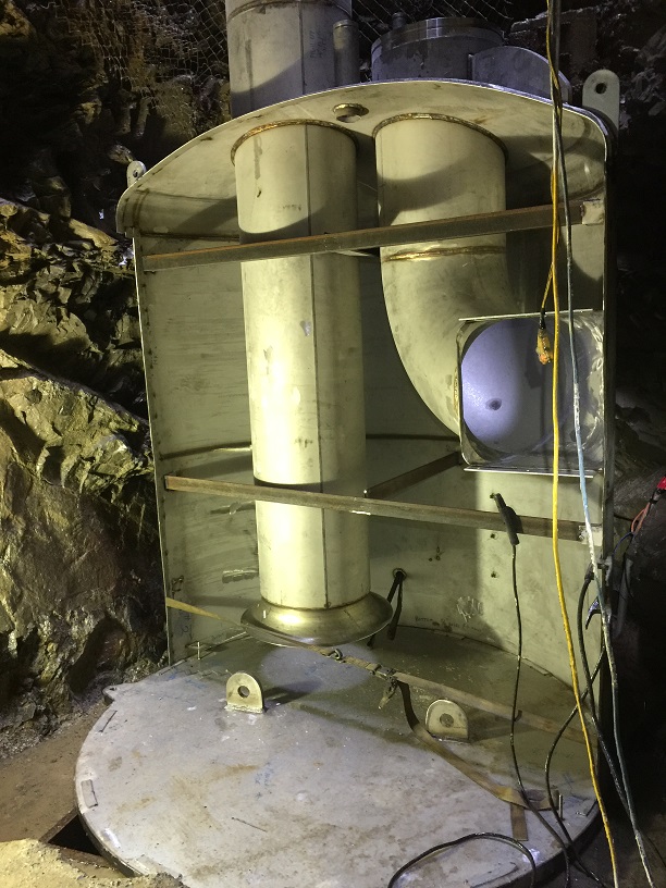 half-and-air-water-separator